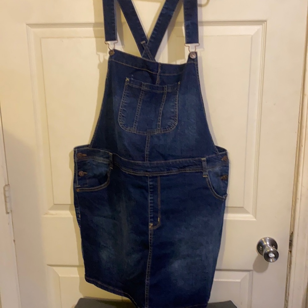 ***3/$30***Wallflower Jean Overall Skirt Size 2X